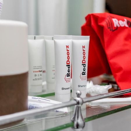 Reddoorz Plus @ Pham Ngu Lao 2 Ho Chi Minh-byen Eksteriør bilde